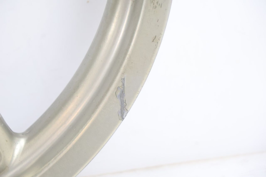 photo de JANTE AVANT APRILIA SCARABEO GT 125 (1999 - 2007) - État de surface