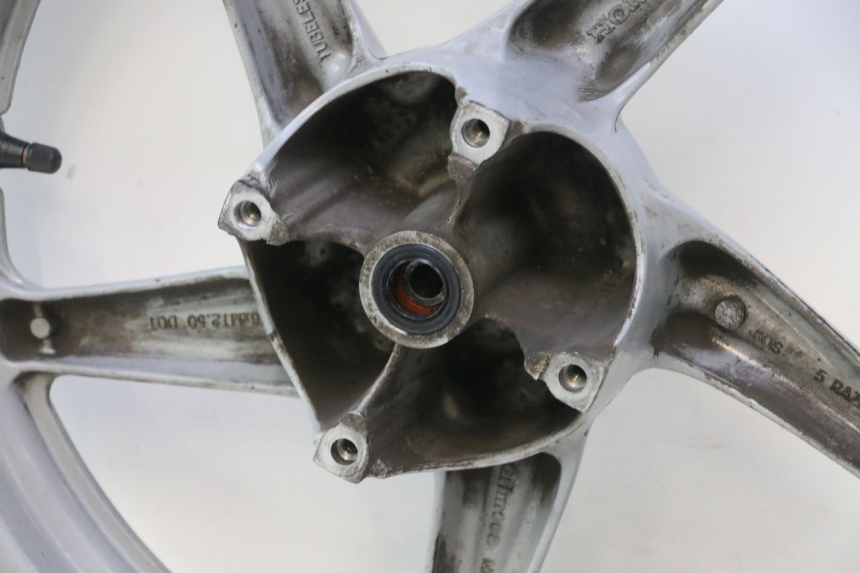 photo de JANTE AVANT HONDA SH 125 (2001 - 2003) - Vue d’ensemble
