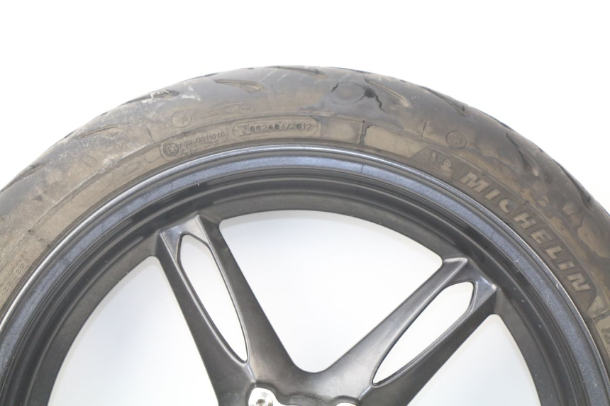 photo de JANTE AVANT TRIUMPH SPEED TRIPLE 1050 (2005 - 2007)