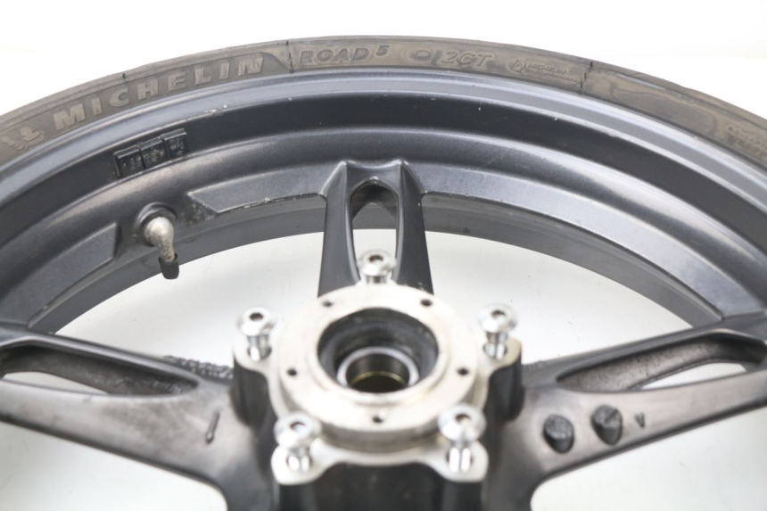 photo de JANTE AVANT TRIUMPH SPEED TRIPLE 1050 (2005 - 2007)