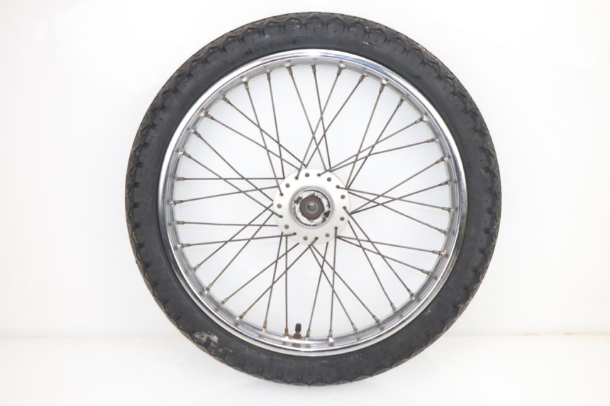 photo de JANTE AVANT SUZUKI GN 125 (1997 - 2000)