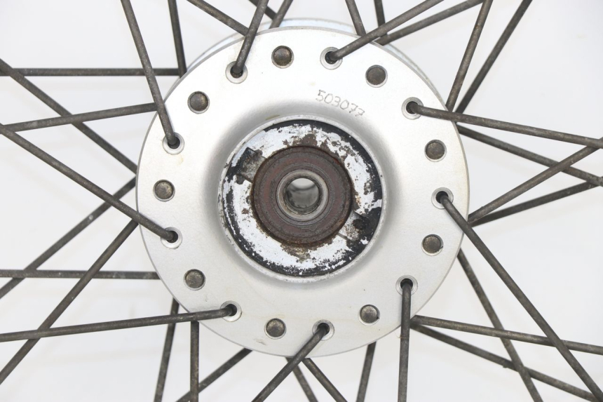 photo de JANTE AVANT SUZUKI GN 125 (1997 - 2000)