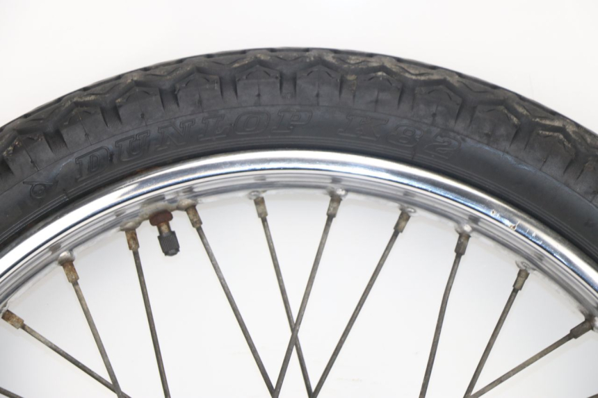 photo de JANTE AVANT SUZUKI GN 125 (1997 - 2000)