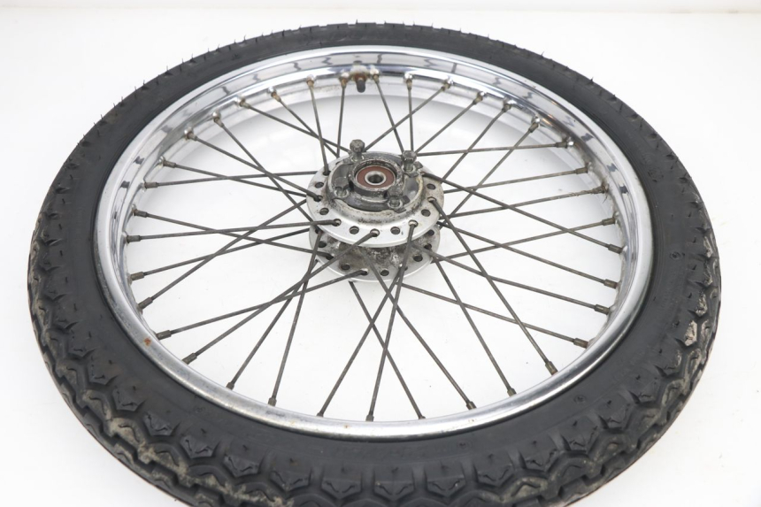 photo de JANTE AVANT SUZUKI GN 125 (1997 - 2000)