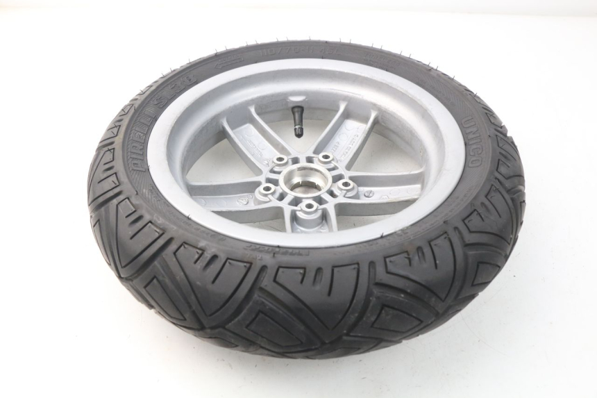 photo de JANTE AVANT PIAGGIO VESPA LX IE 125 (2010 - 2012) - Marquages et références