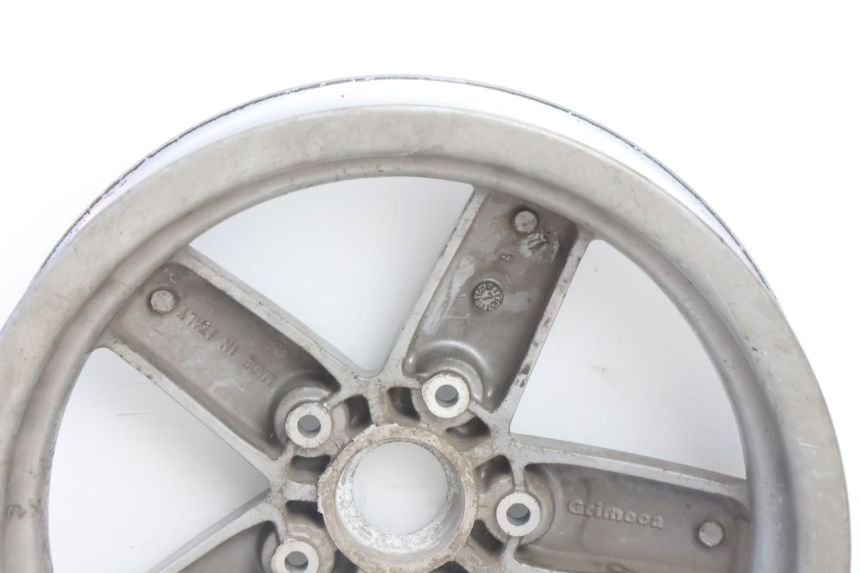 photo de JANTE AVANT PIAGGIO VESPA S 2T 50 (2007 - 2014) - Points de fixation