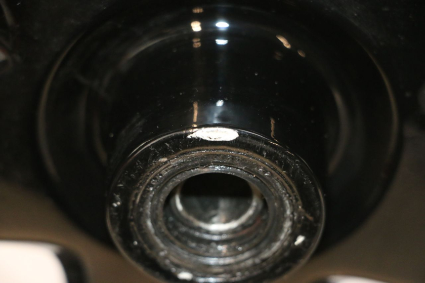 photo de JANTE AVANT YAMAHA XMAX X-MAX 125 (2006 - 2009) - Détail de la pièce