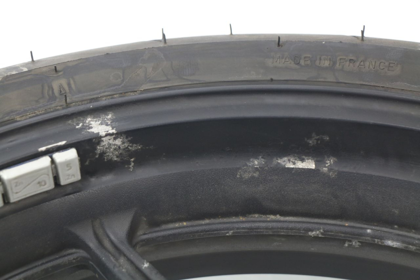 ROUE ARRIERE - KAWASAKI Z 750 2005 - Moto et loisirs