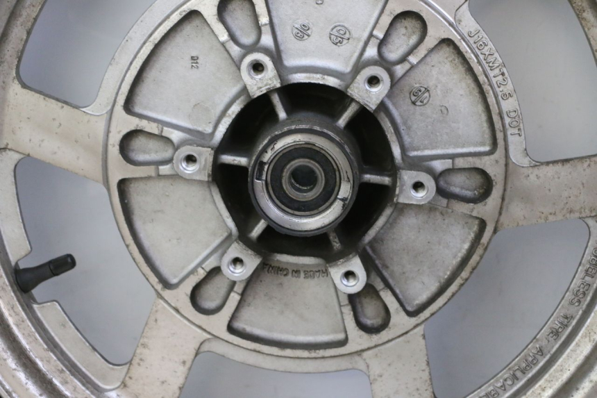 photo de JANTE AVANT ET PNEU HYOSUNG GV AQUILA 125 (2000 - 2004)