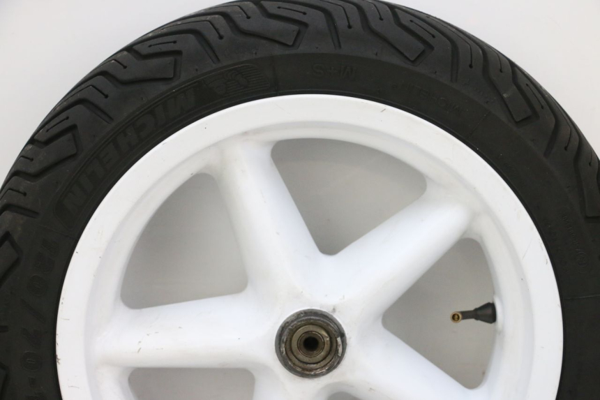 photo de JANTE AVANT ET PNEU MBK BOOSTER SPIRIT NAKED 50 (2004 - 2017) - Zoom composants