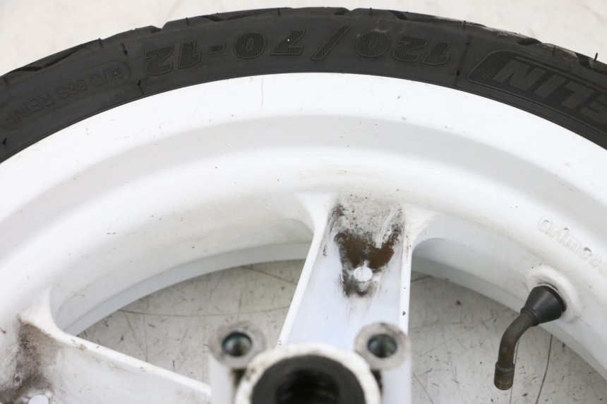 photo de JANTE AVANT ET PNEU MBK BOOSTER SPIRIT NAKED 50 (2004 - 2017) - État de surface