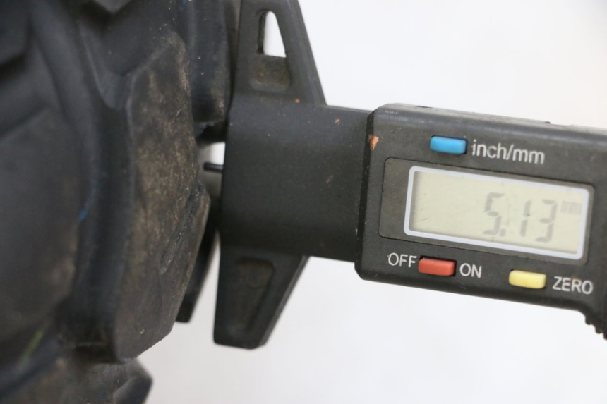 photo de JANTE AVANT ET PNEU SYM CROX 4T 50 (2016 - 2023) - Détail de la pièce