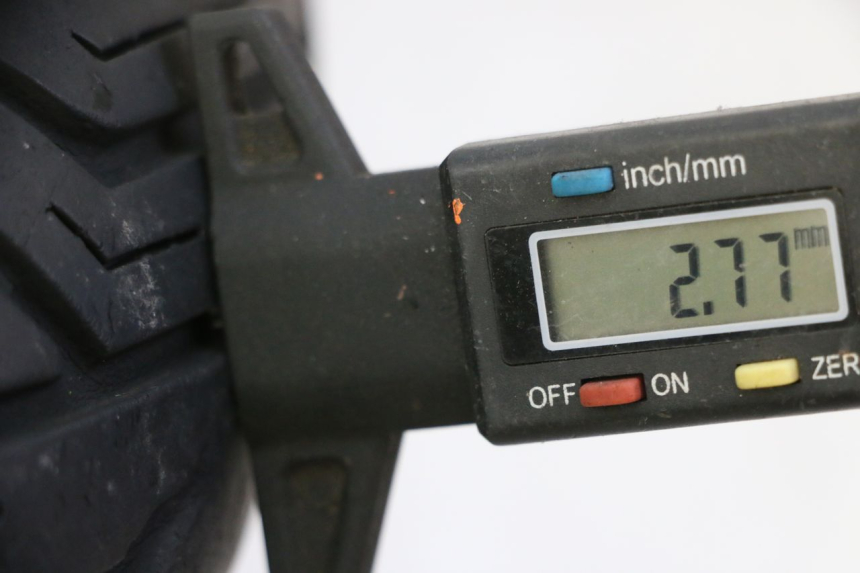 photo de JANTE AVANT ET PNEU HONDA FES S-WING SWING ABS 125 (2007 - 2015)