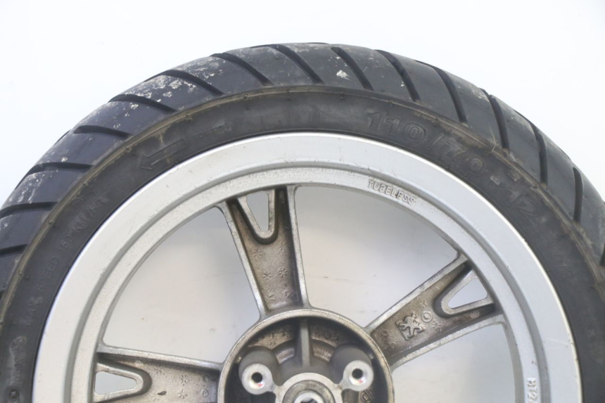 photo de JANTE AVANT ET PNEU PEUGEOT KISBEE 4T 50 (2018 - 2022)