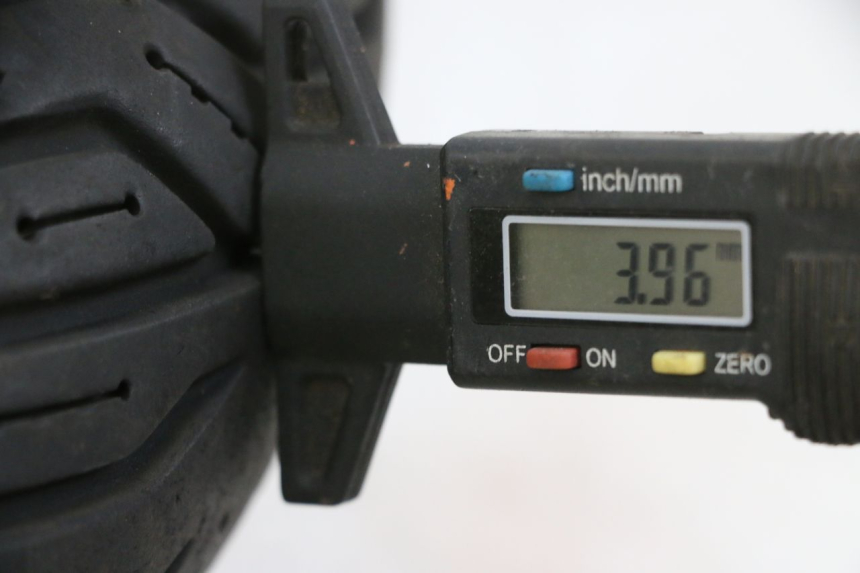 photo de JANTE AVANT ET PNEU PEUGEOT KISBEE 4T 50 (2010 - 2017)