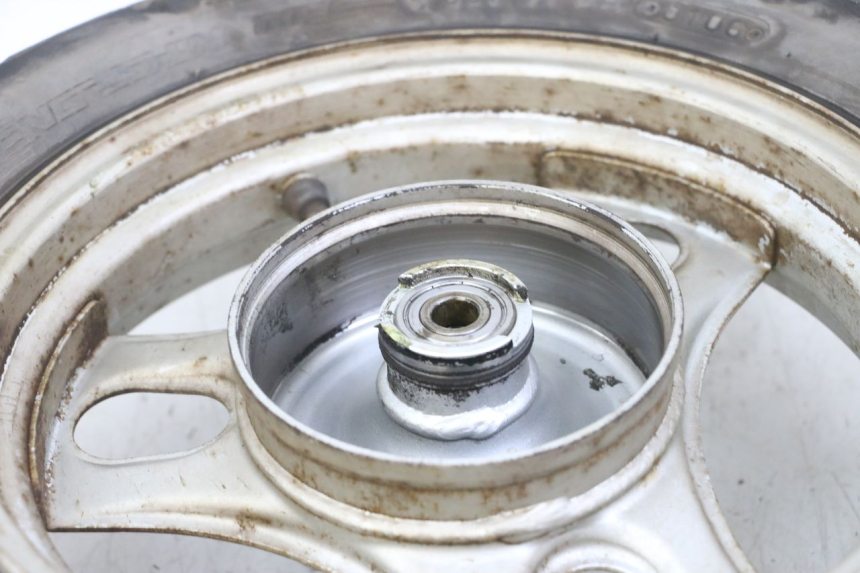 photo de JANTE AVANT ET PNEU PEUGEOT LUDIX ONE 50 (2005 - 2008) - Autre angle de vue