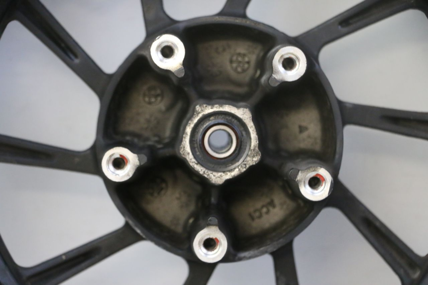 photo de JANTE AVANT ET PNEU KYMCO LIKE 4T 50 (2019 - 2025)