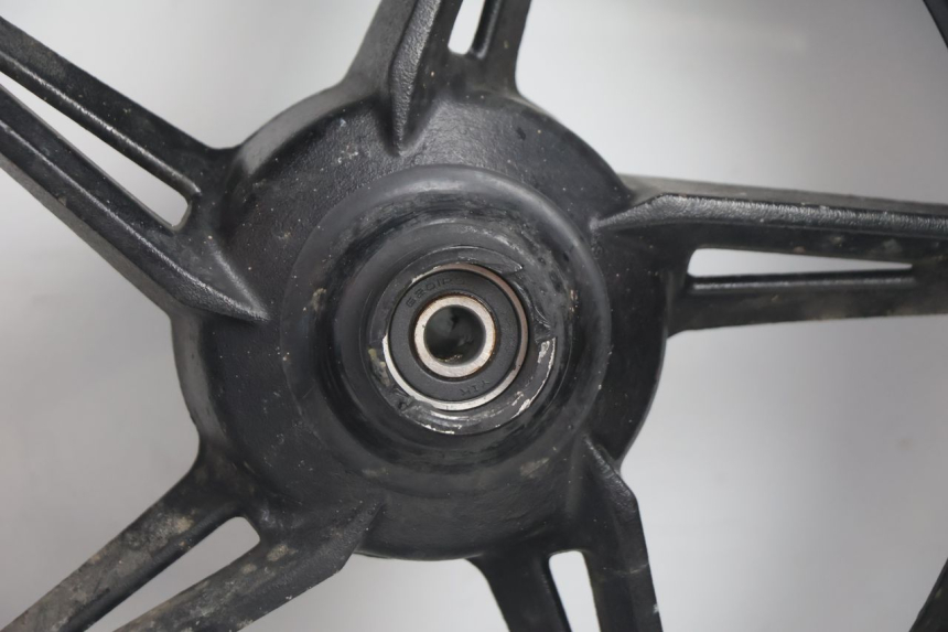 photo de JANTE AVANT ET PNEU IMF INDUSTRIE NEW PACH 2T 50 (2014 - 2020) - Autre angle de vue
