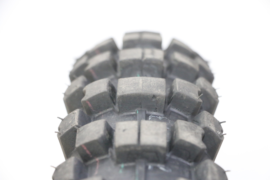 photo de JANTE AVANT ET PNEU APOLLO RFZ 150