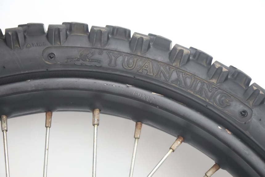 photo de JANTE AVANT ET PNEU APOLLO RFZ 125 - Détails caractéristiques
