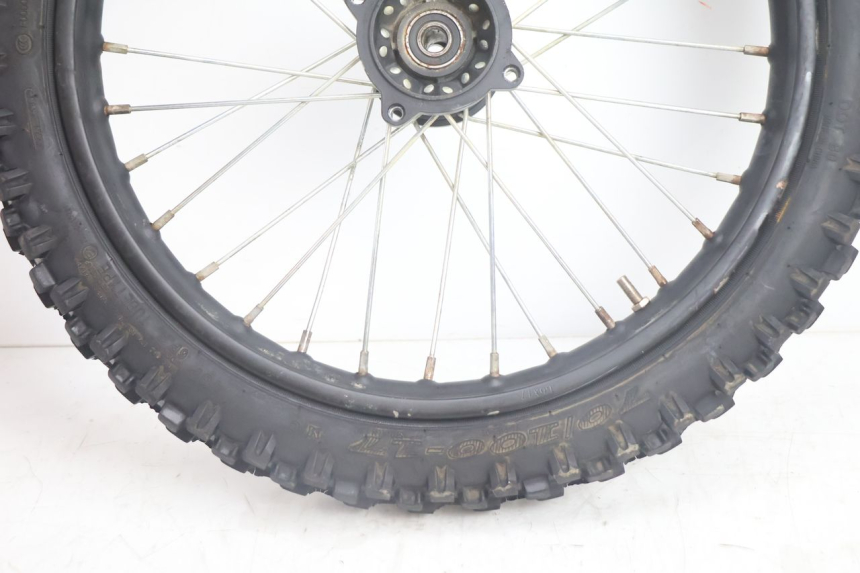 photo de JANTE AVANT ET PNEU APOLLO RFZ 125 - Marquages et références