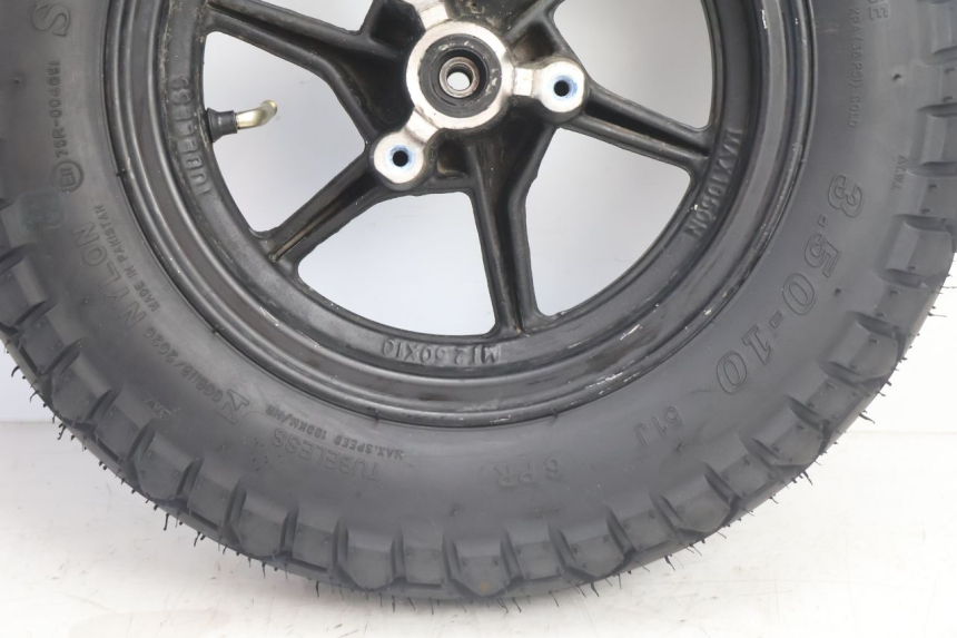 photo de JANTE AVANT ET PNEU TNT MOTOR ROMA 10' 2T 50 (2011 - 2018) - État de surface
