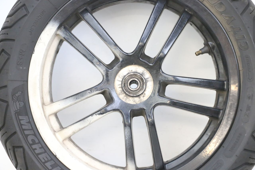 photo de JANTE AVANT ET PNEU PEUGEOT SPEEDFIGHT 4 4T EFI 50 (2021 - 2025) - Zoom composants