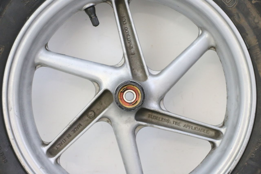 photo de JANTE AVANT ET PNEU HONDA X8R 50 (1998 - 2003)