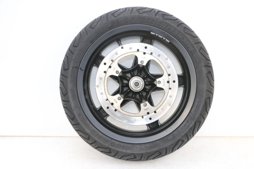 photo de JANTE AVANT ET PNEU PIAGGIO XEVO - X EVO 125 (2007 - 2016) - Détail de la pièce