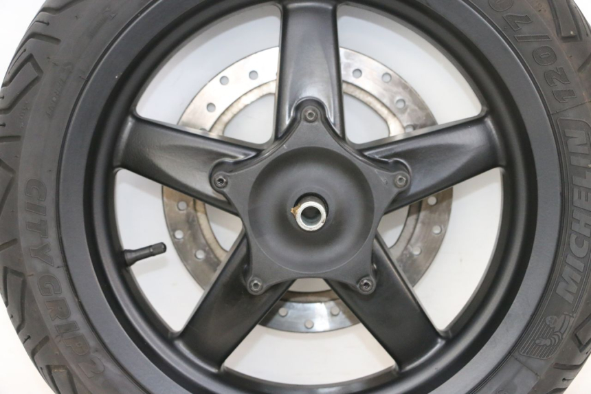 photo de JANTE AVANT ET PNEU PIAGGIO XEVO - X EVO 125 (2007 - 2016) - Marquages et références