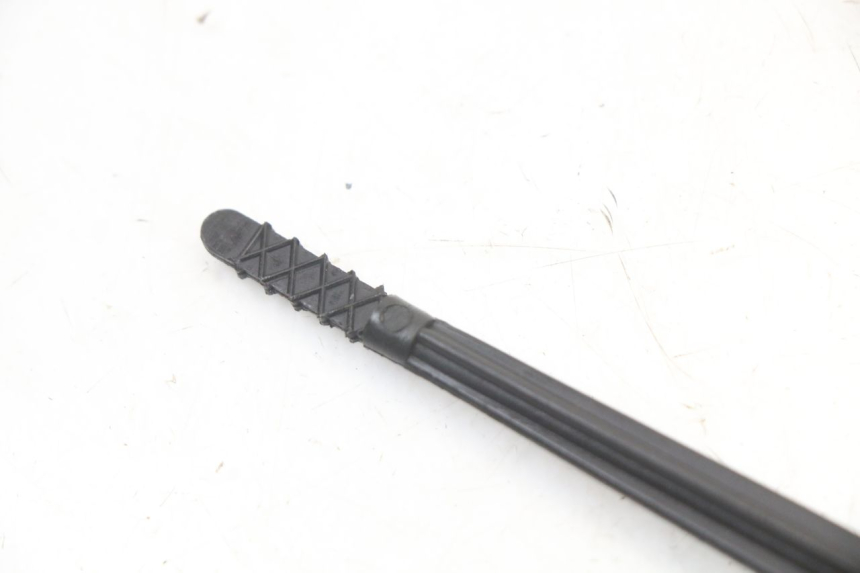 photo de JAUGE HUILE MOTEUR KYMCO K-PW K-PIPE 50 (2012 - 2017)