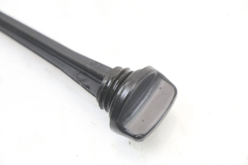 photo de JAUGE HUILE MOTEUR KYMCO K-PW K-PIPE 50 (2012 - 2017)