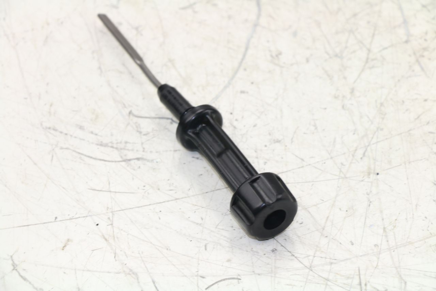 photo de JAUGE HUILE MOTEUR YAMAHA FZ6 FAZER 600 (2004 - 2006)