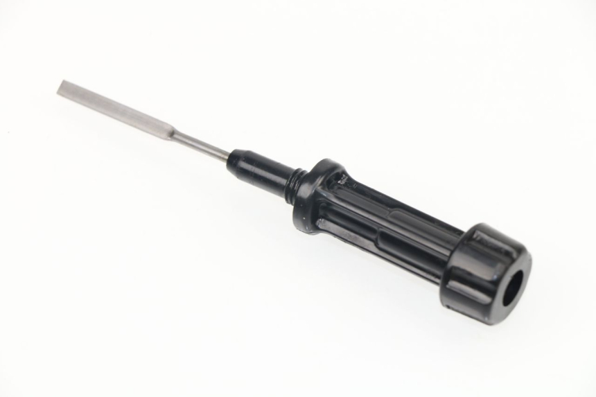 photo de JAUGE HUILE MOTEUR YAMAHA YZF R6 600 (1999 - 2001)
