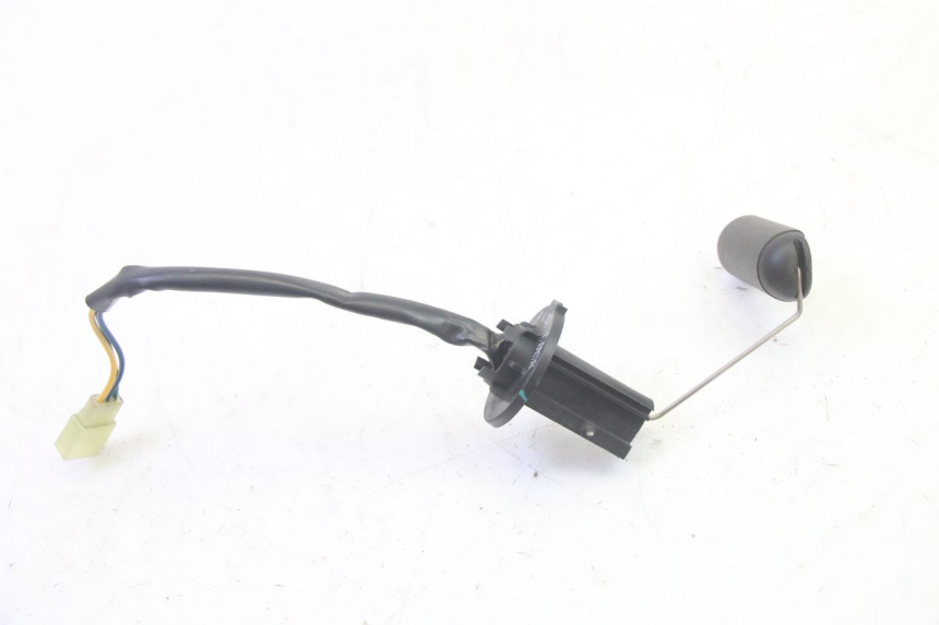 photo de JAUGE RESERVOIR ESSENCE KYMCO AGILITY 4T 50 (2018 - 2022) - Zoom état d’usage