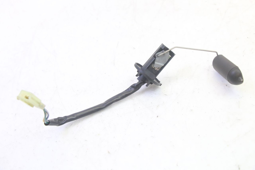 photo de JAUGE RESERVOIR ESSENCE KYMCO AGILITY 4T 50 (2018 - 2022) - Autre angle de vue