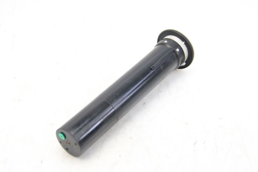 photo de JAUGE RESERVOIR ESSENCE APRILIA SR 2T 50 (2012 - 2017)
