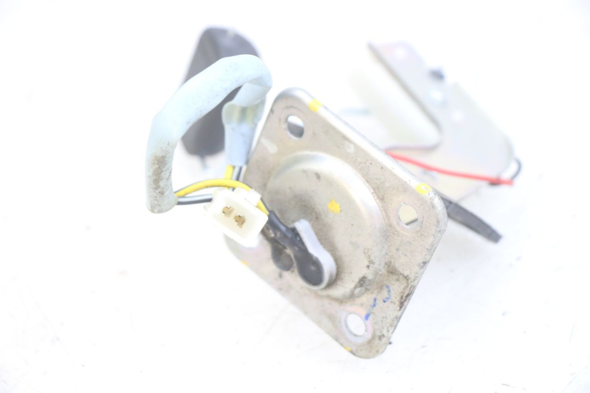 photo de JAUGE RESERVOIR ESSENCE APRILIA SXR 50 (2021 - 2023)