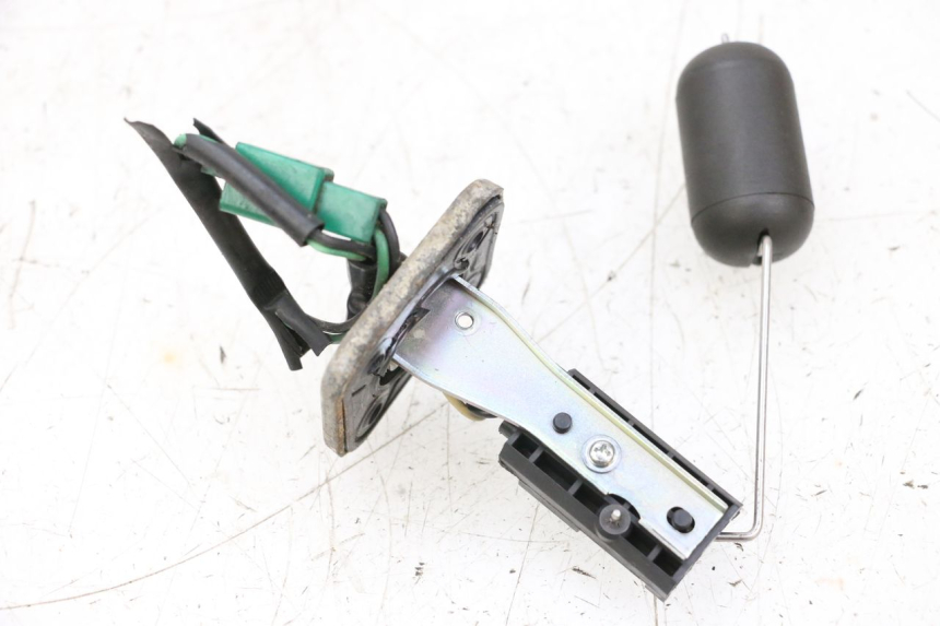 photo de JAUGE RESERVOIR ESSENCE MBK BOOSTER SPIRIT NAKED 50 (2004 - 2017) - Vue principale