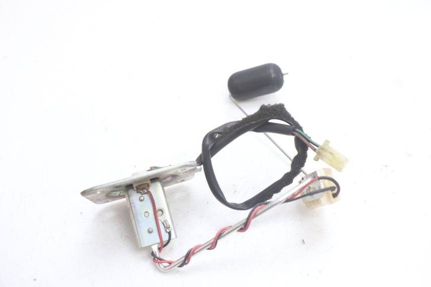 photo de JAUGE RESERVOIR ESSENCE HONDA CB F HORNET 600 (2005 - 2006) - Détail de la pièce