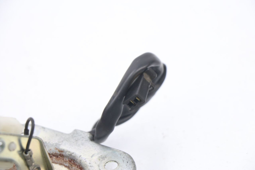 photo de JAUGE RESERVOIR ESSENCE HONDA CBF 125 (2009 - 2015)