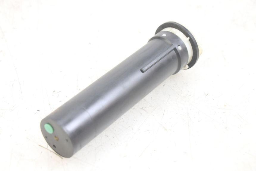 photo de JAUGE RESERVOIR ESSENCE GILERA DNA 50 (2000 - 2007)