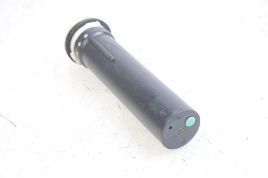 photo de JAUGE RESERVOIR ESSENCE GILERA DNA 50 (2000 - 2007)