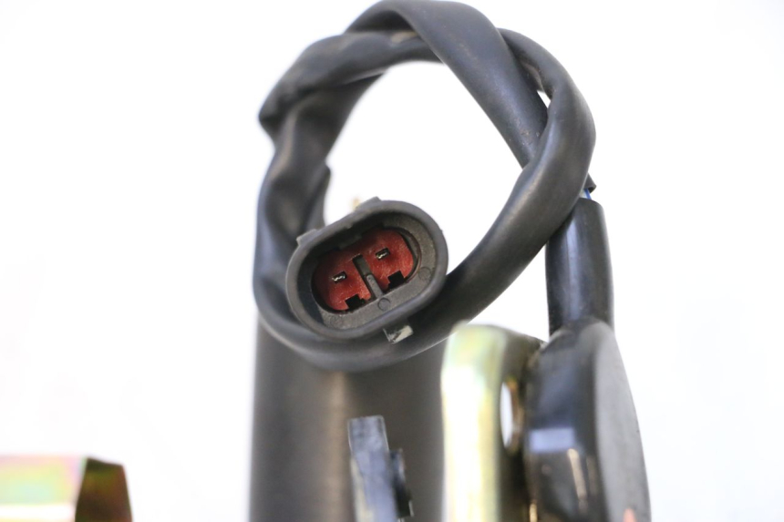 photo de JAUGE RESERVOIR ESSENCE KEEWAY F-ACT FACT EVO 50 (2020 - 2026) - Zoom état d’usage