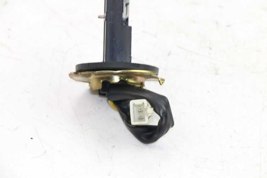 photo de JAUGE RESERVOIR ESSENCE SYM FIDDLE 50 (2008 - 2010)