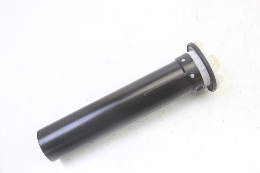 photo de JAUGE RESERVOIR ESSENCE PIAGGIO FLY 2T 50 (2004 - 2017)