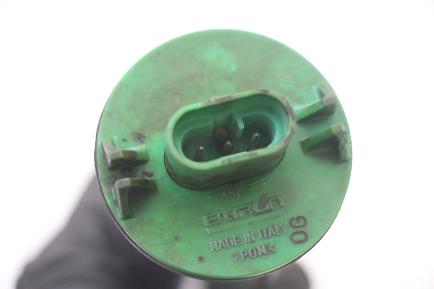 photo de JAUGE RESERVOIR ESSENCE GILERA STALKER 50 (1997 - 2005)