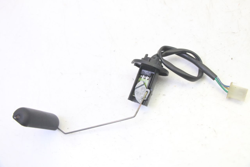 photo de JAUGE RESERVOIR ESSENCE DAELIM HISTORY 125 (2001 - 2002)