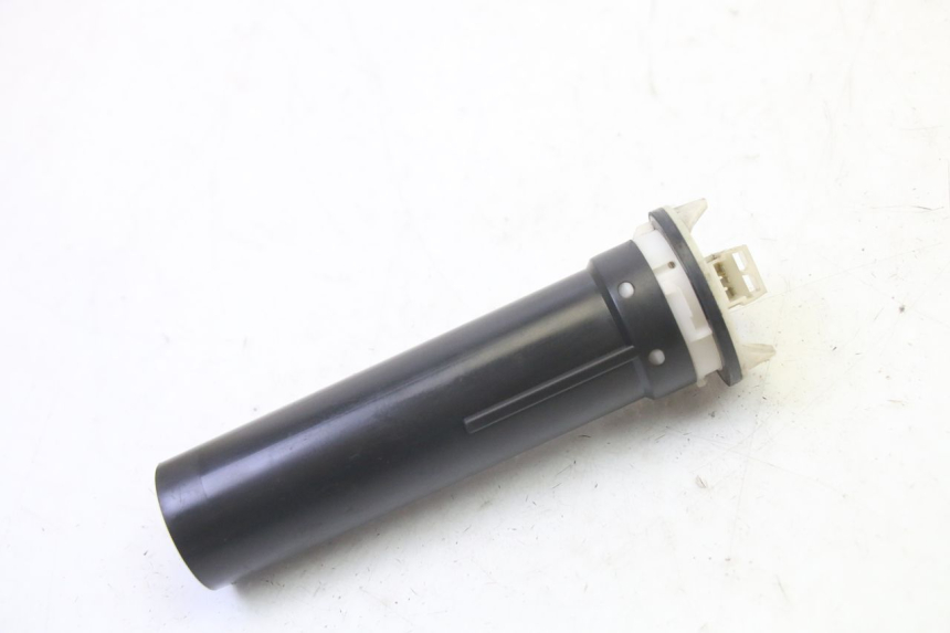 photo de JAUGE RESERVOIR ESSENCE PIAGGIO LIBERTY 125 (1998 - 2008)