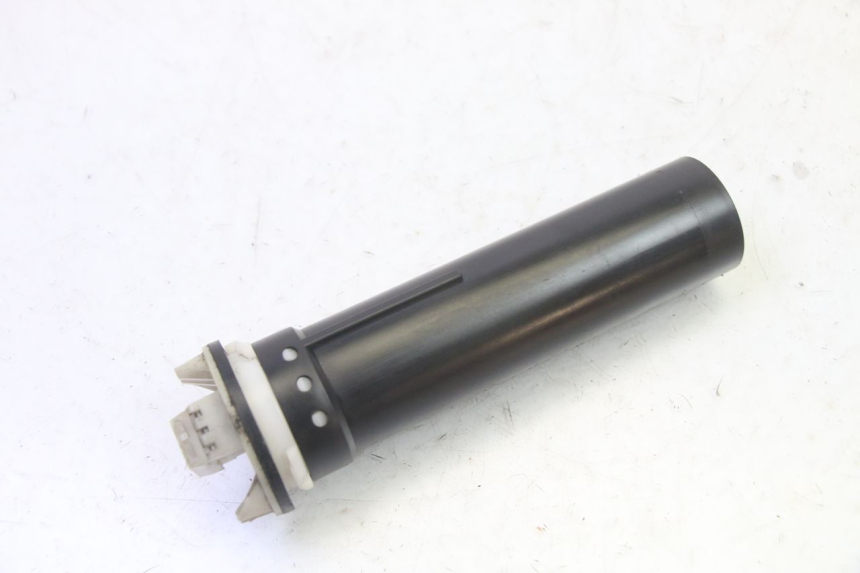 photo de JAUGE RESERVOIR ESSENCE PIAGGIO LIBERTY 125 (1998 - 2008)